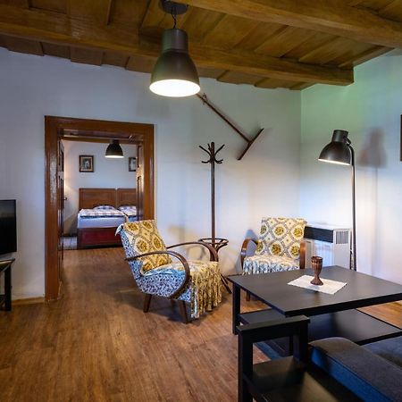 Appartement Farmaobeckov Sk Extérieur photo