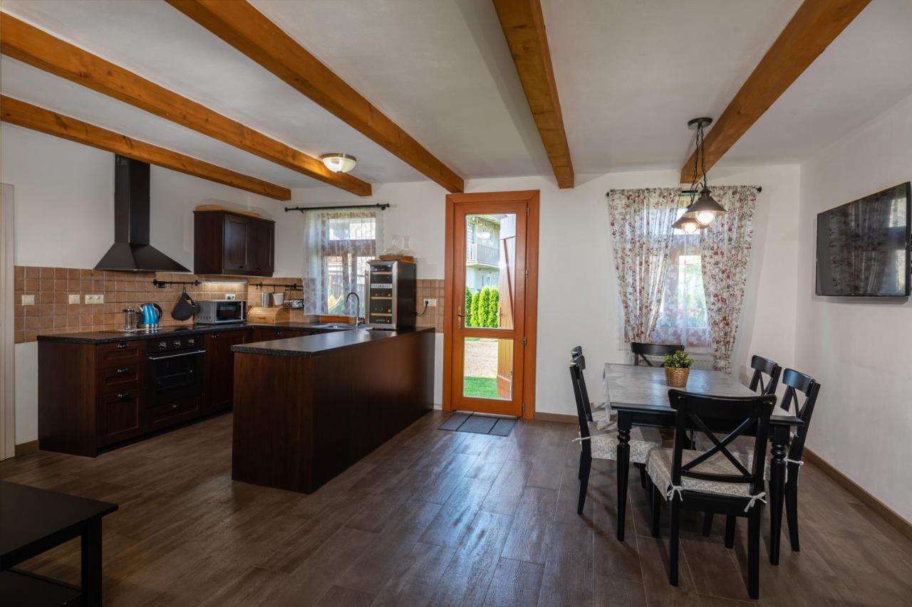 Appartement Farmaobeckov Sk Extérieur photo